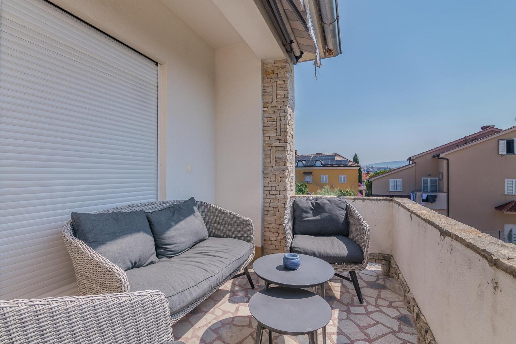 Apartments Stella & Luna Krk Town Exterior photo